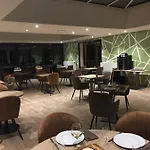 Le Pavillon De Rouen Hotell 3*