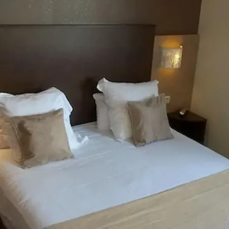 Le Pavillon De Rouen Hotel
