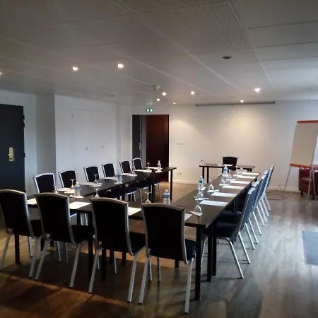 Le Pavillon De Rouen 3* Le Mesnil-Esnard