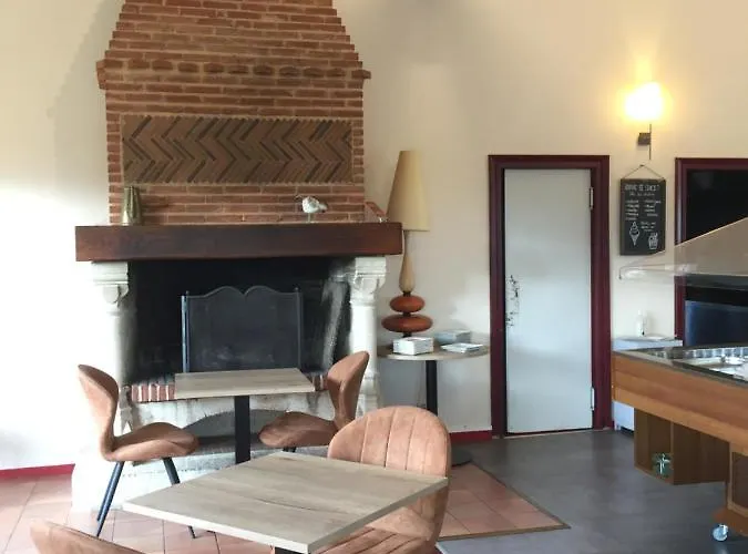 Hotel Le Pavillon De Rouen 3*