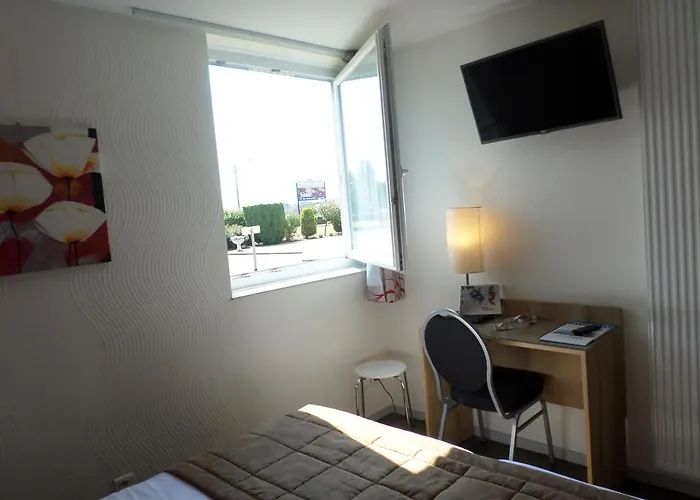 Le Pavillon De Rouen Hotel 3*